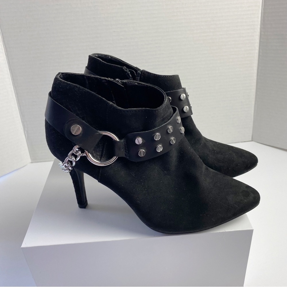 Jennifer Lopez Black Faux Suede Rosie Heeled Booties Chain Studded - Picture 5 of 9